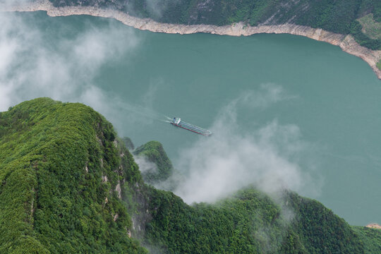 瞿塘峡风光