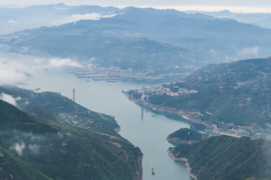 瞿塘峡风光