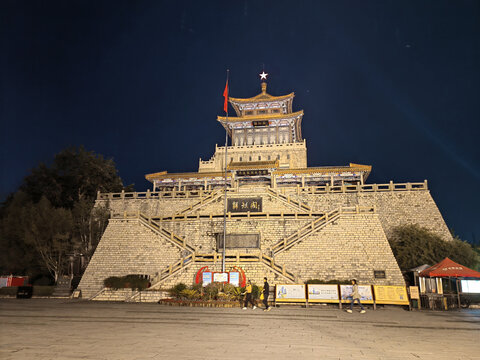 济南解放阁夜晚风景实拍