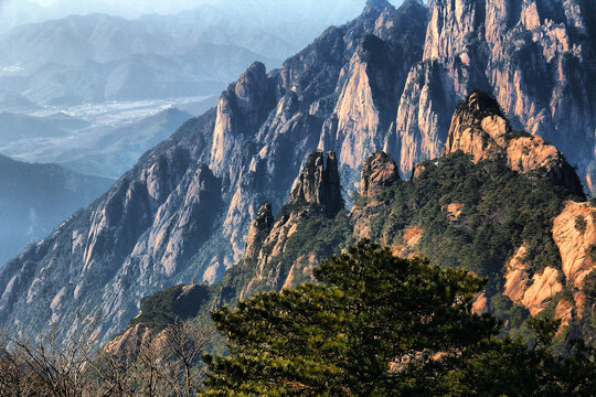 黄山山峰水墨黄山