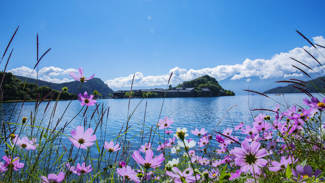 丽江泸沽湖风景区里格岛