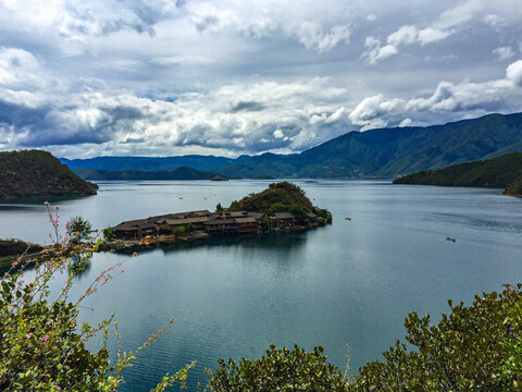 泸沽湖风光