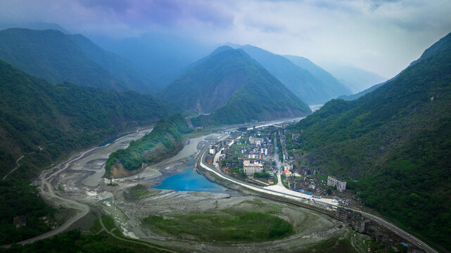 北川老县城全景