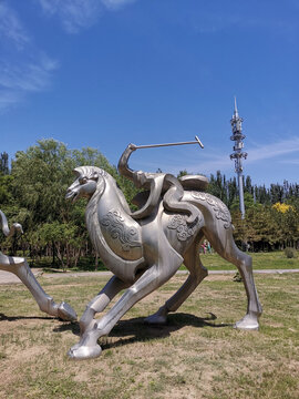 不锈钢雕塑骆驼骑士抽象