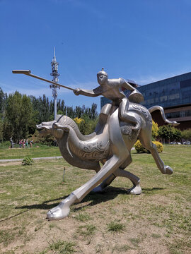 不锈钢雕塑骆驼骑士抽象