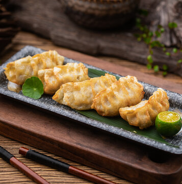 煎饺