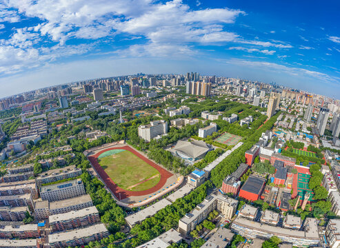 航拍郑州大学南校区绿树成荫