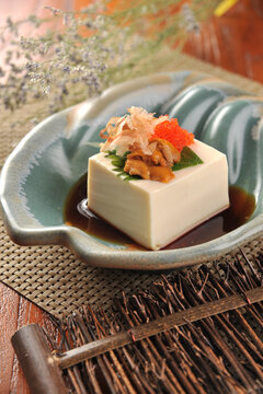 豆腐海胆蟹