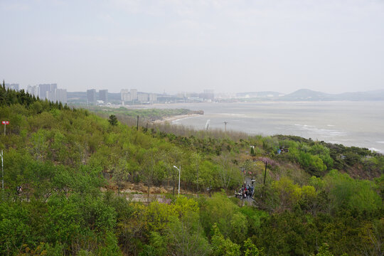 葫芦岛海边的景色