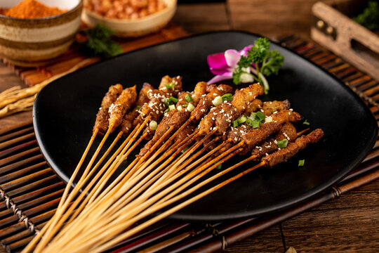 羊肉串牛肉串烧烤