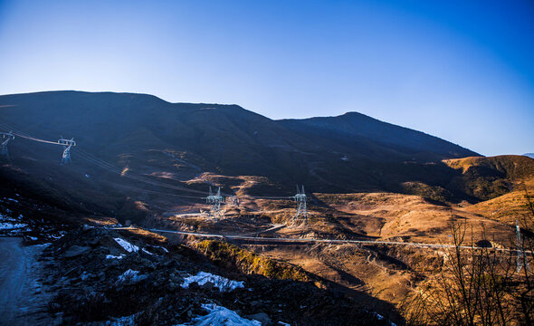 高山丘壑