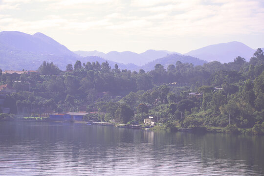 东非卢旺达基伍湖掠影