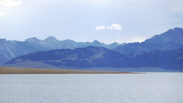 赛里木湖风景