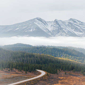 雪山公路