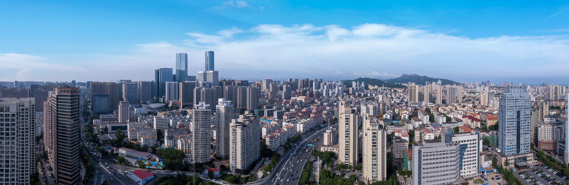 航拍青岛城市建筑天际线全景