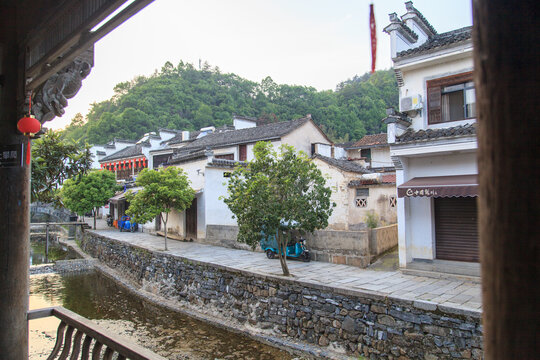 绩溪龙川风景区