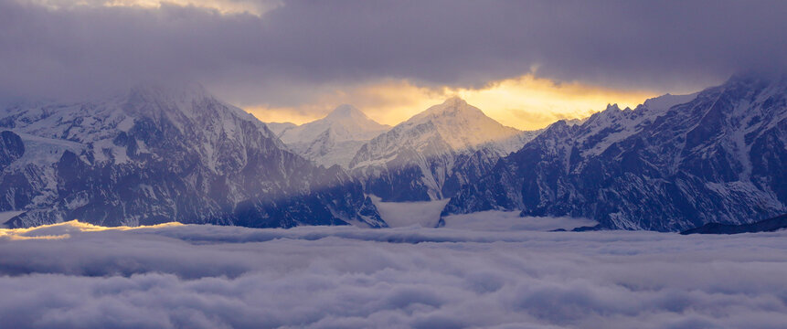 牛背山