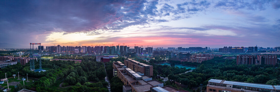 航拍西安雨后晚霞