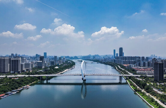 广西柳州山水江景白沙大桥