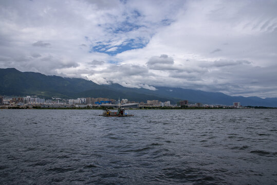 云南大理苍山洱海风光