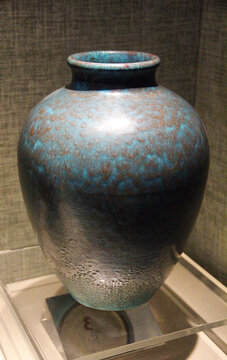 釉彩瓷瓶瓷罐
