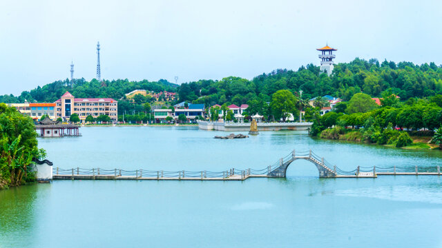 印山湖水景