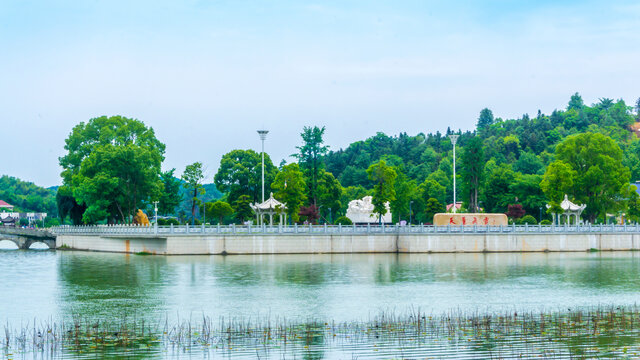 印山湖水景