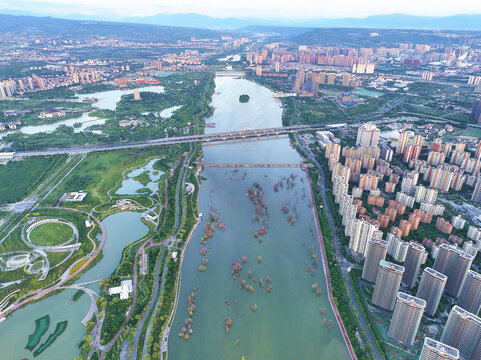 航拍陕西西安浐灞灞河湿地