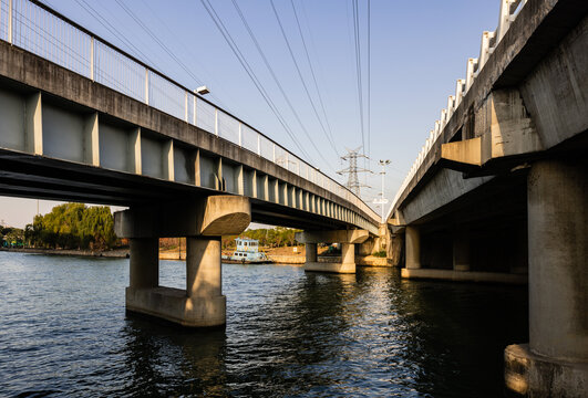 桥梁建筑