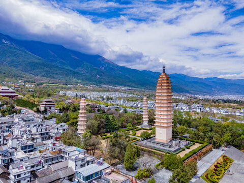 大理崇圣寺三塔