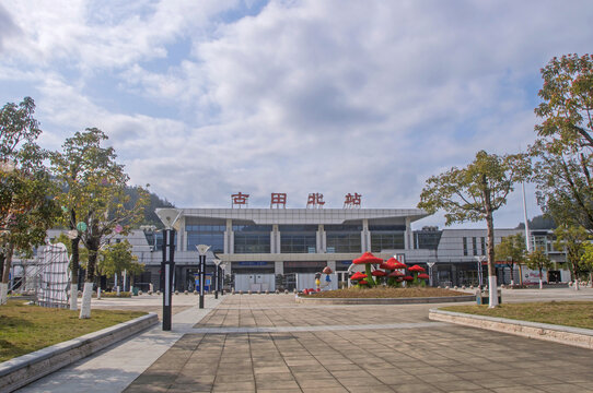 古田北站建筑景观