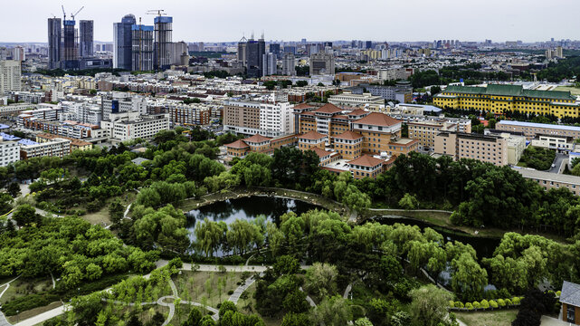 中国长春裕华园夏季风景