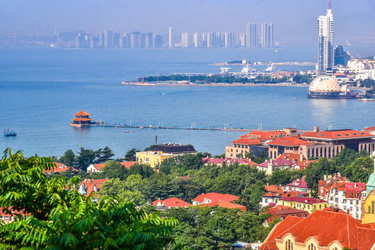 青岛湾全景