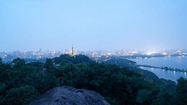 杭州宝石山全景