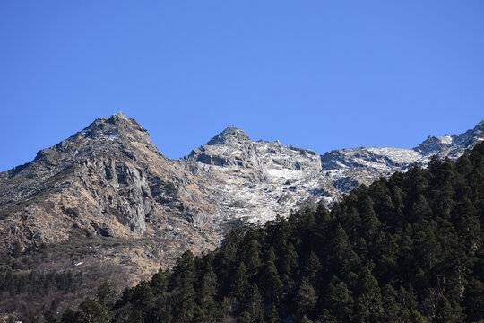 毕棚沟冬景