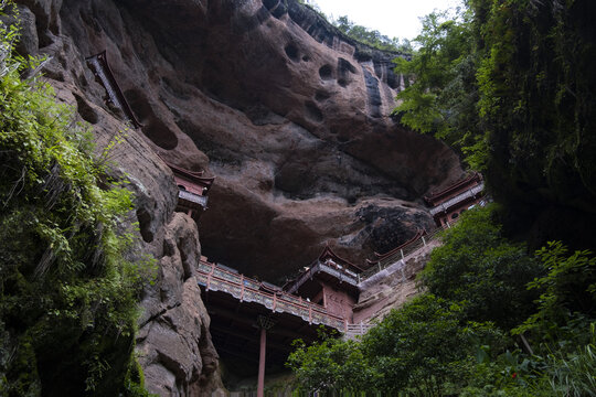 福建泰宁大金湖甘露悬空寺