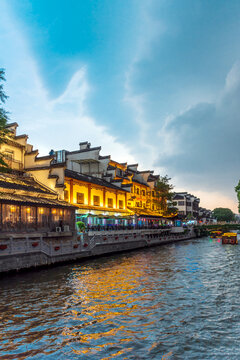 雨后秦淮河夜景