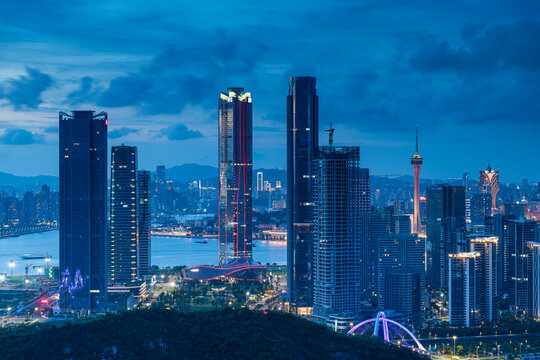 珠海横琴岛金融建筑夜景