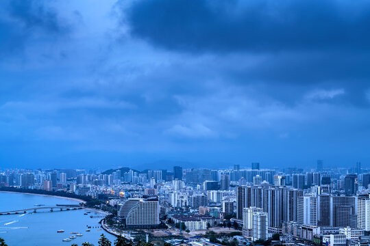 海南三亚现代城市景观