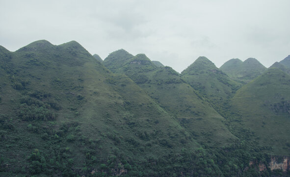 马岭河峡谷的山