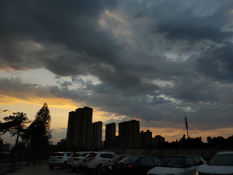 城市夕阳建筑群背景素材