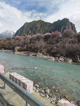 川藏南线波密段车窗外的风景2