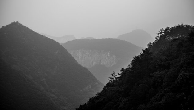 武陵山大峡谷