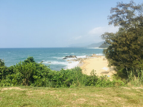 蓝色大海海南海岸线