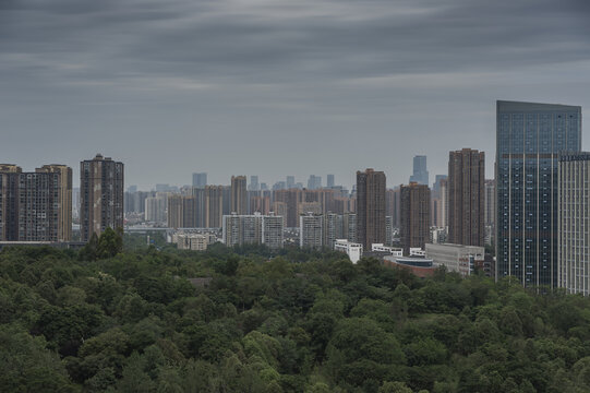 成都乌云城市高楼锦江区