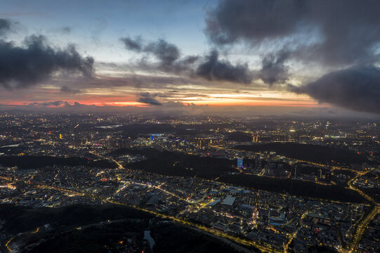 深圳龙岗区夜景