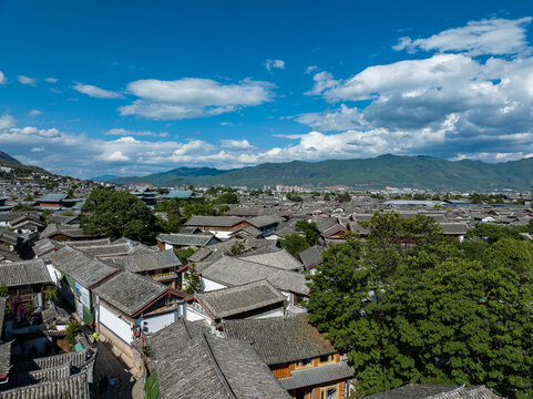 鸟瞰丽江古城