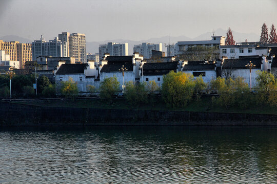 黄山市新安江风景