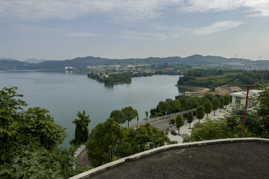 清江风景