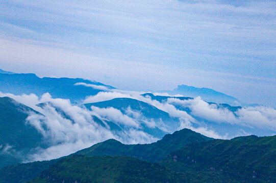 轿顶山